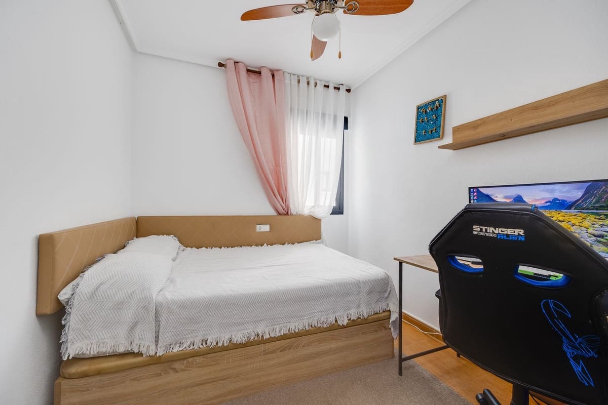 3 soverom Leilighet til salgs i Torrevieja - € 209 000 (Ref: 9643611)