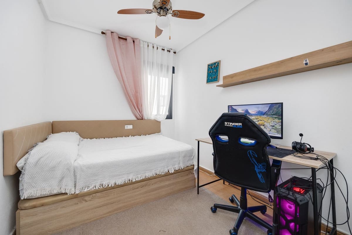 3 soverom Leilighet til salgs i Torrevieja - € 209 000 (Ref: 9643611)