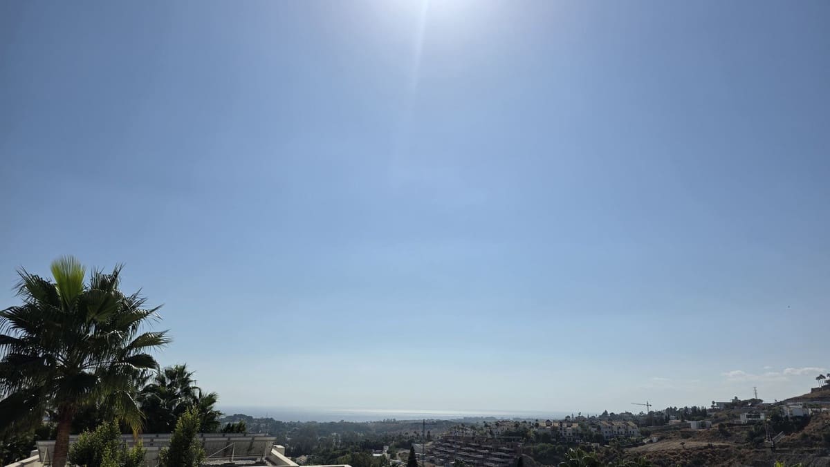 5 slaapkamer Villa te koop in Benahavis - € 2.750.000 (Ref: 9646493)