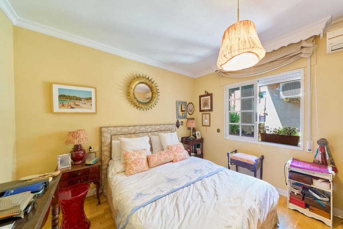 3 sovrum Takvåning till salu i Malaga stad - 1 499 000 € (Ref: 9646494)