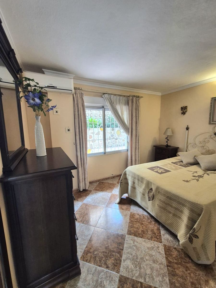2 quarto Apartamento para venda em Fuengirola com garagem - 290 000 € (Ref: 9646498)