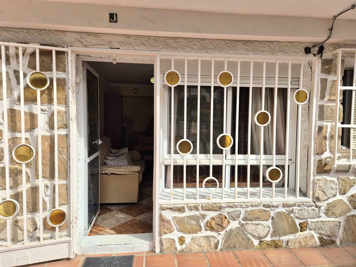 2 quarto Apartamento para venda em Fuengirola com garagem - 290 000 € (Ref: 9646498)