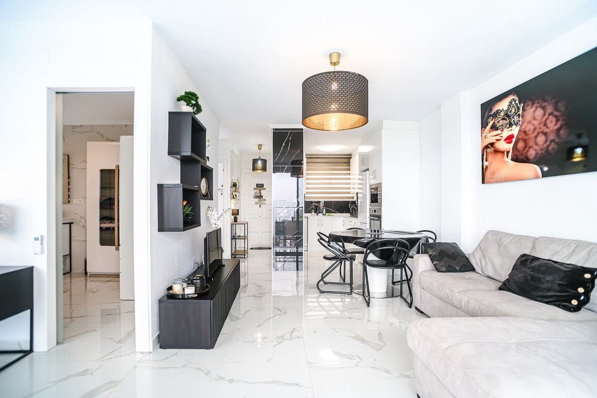 2 chambre Appartement à vendre à Orihuela Costa - 217 500 € (Ref: 9646499)