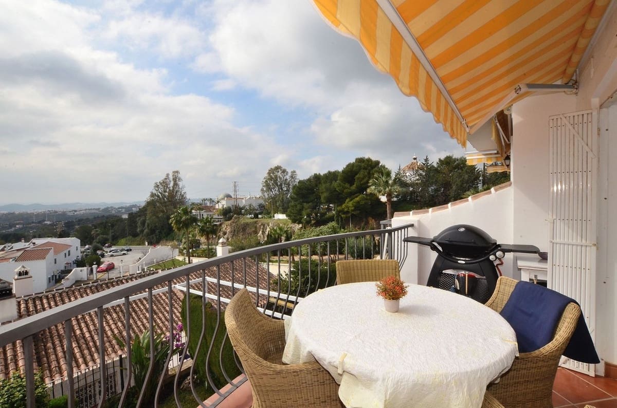 2 bedroom Townhouse for sale in Mijas with garage - € 369,000 (Ref: 9646502)