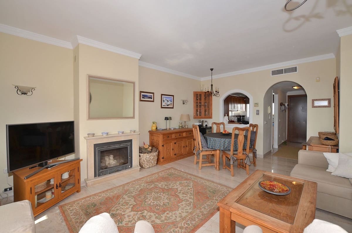 2 bedroom Townhouse for sale in Mijas with garage - € 369,000 (Ref: 9646502)