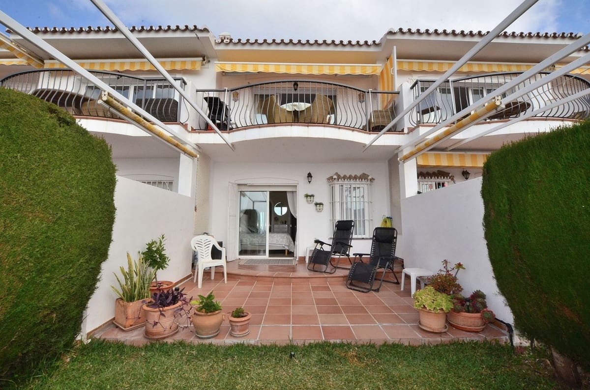 2 bedroom Townhouse for sale in Mijas with garage - € 369,000 (Ref: 9646502)