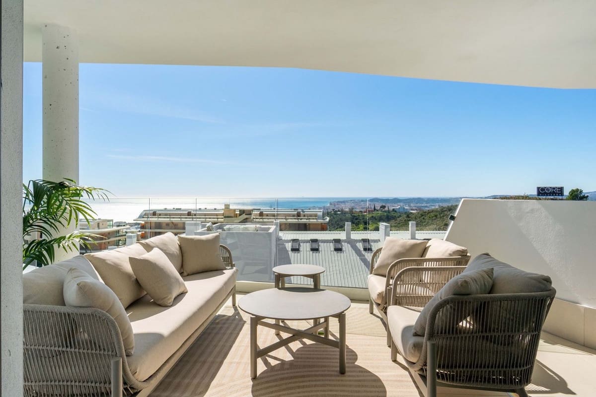 3 slaapkamer Appartement te koop in Fuengirola met garage - € 699.000 (Ref: 9646503)