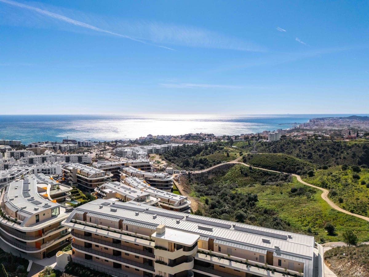 3 slaapkamer Appartement te koop in Fuengirola met garage - € 699.000 (Ref: 9646503)