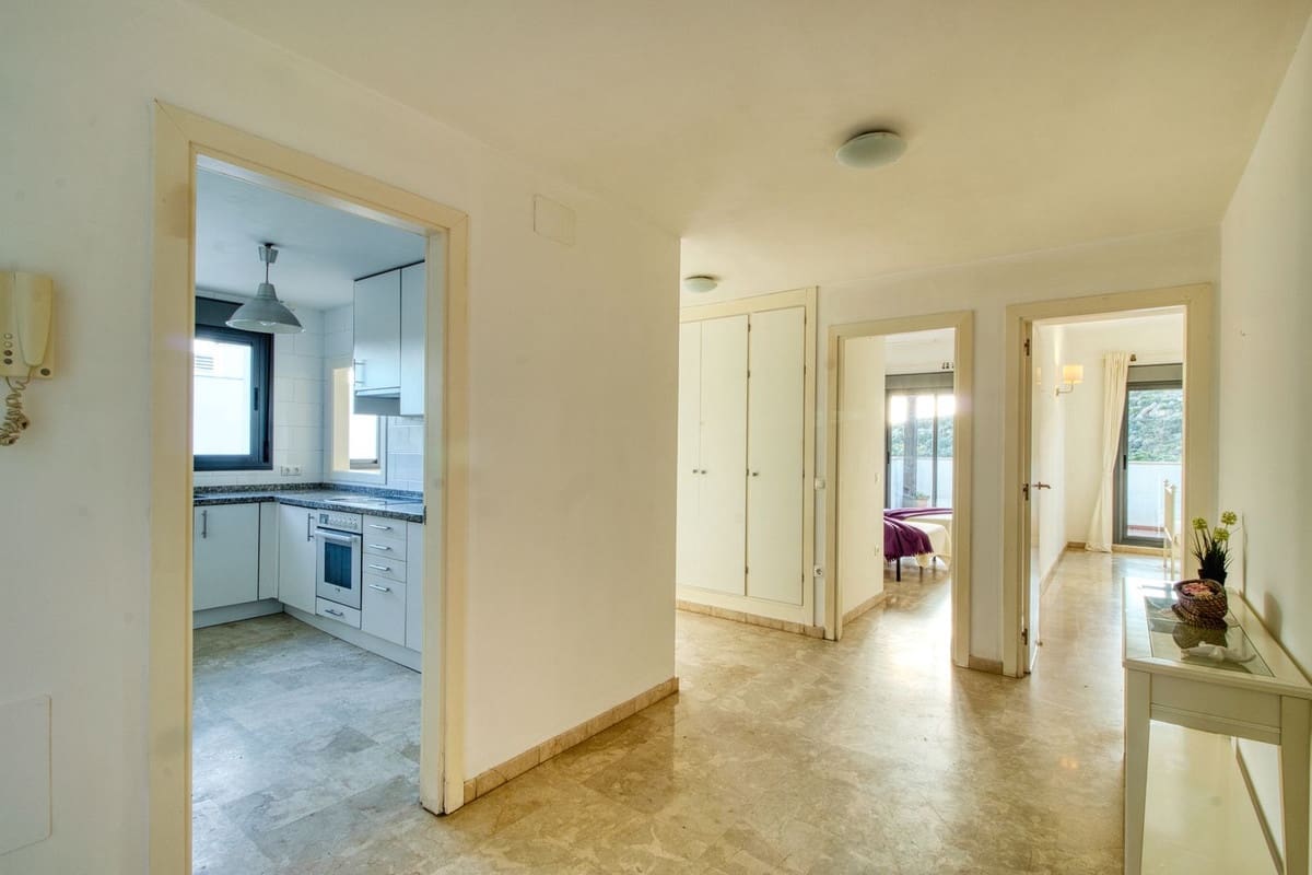 3 sovrum Lägenhet till salu i Manilva med garage - 450 000 € (Ref: 9646505)