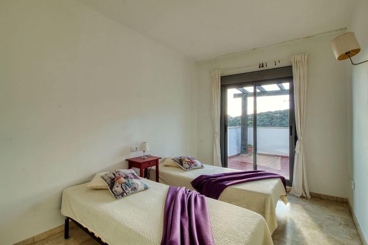 3 sovrum Lägenhet till salu i Manilva med garage - 450 000 € (Ref: 9646505)