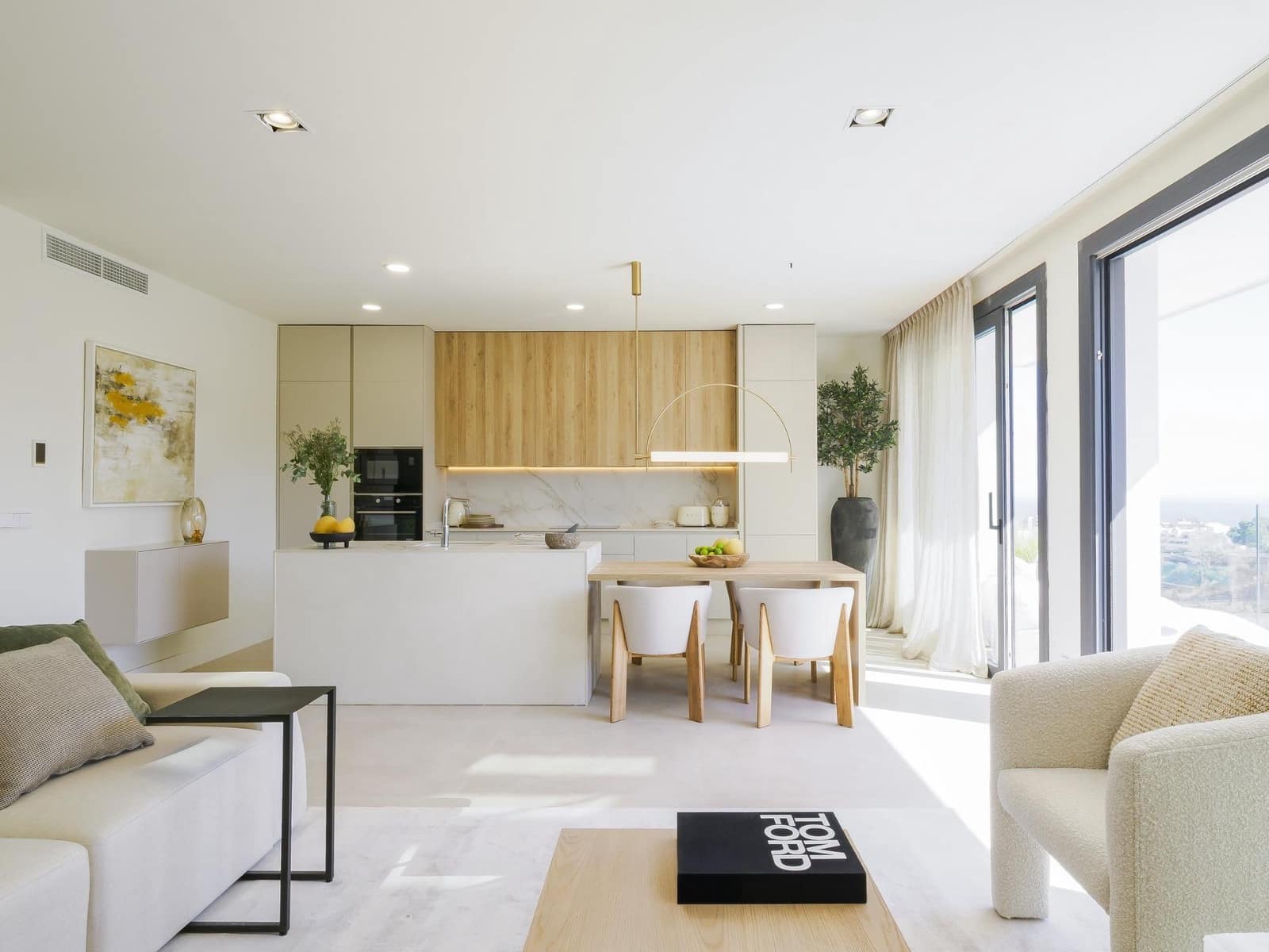 4 bedroom Townhouse for sale in Fuengirola - € 1,300,000 (Ref: 9646612)