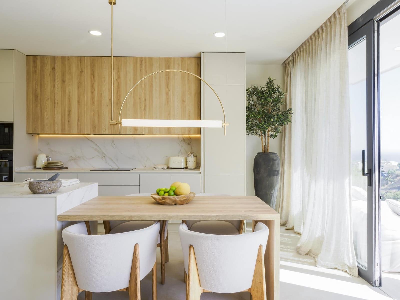 4 bedroom Townhouse for sale in Fuengirola - € 1,300,000 (Ref: 9646612)