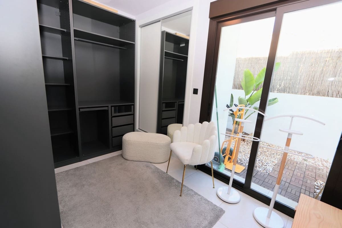 3 slaapkamer Villa te koop in Orihuela Costa - € 360.000 (Ref: 9650944)