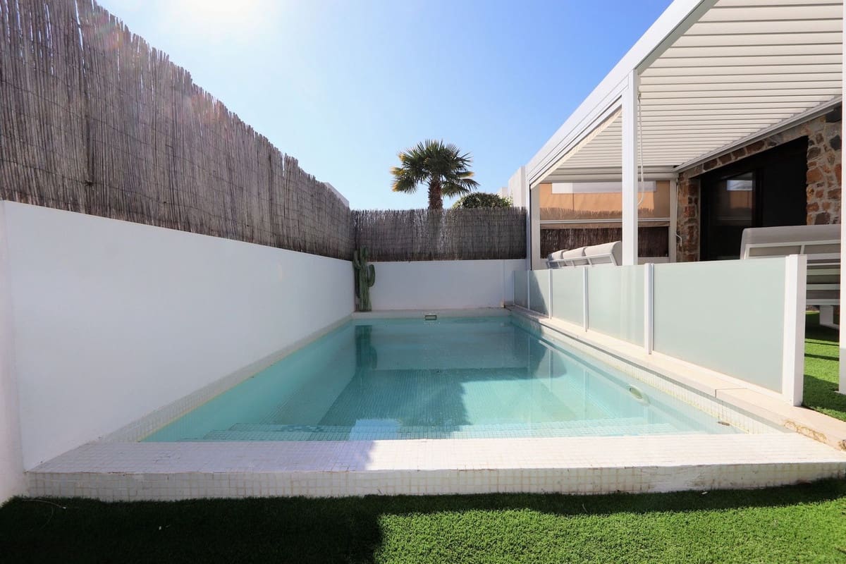 3 slaapkamer Villa te koop in Orihuela Costa - € 360.000 (Ref: 9650944)