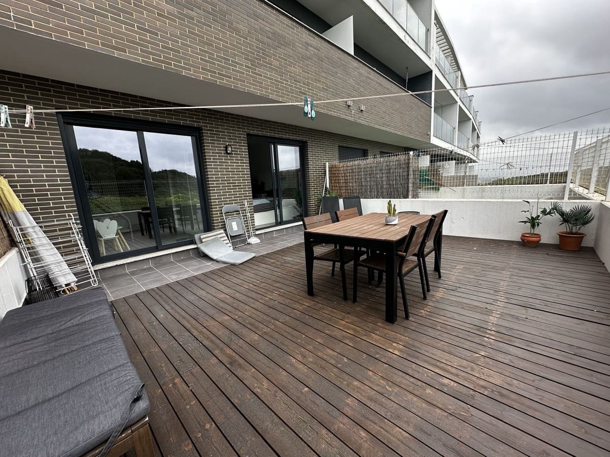 2 slaapkamer Appartement te koop in La Duquesa / Puerto de la Duquesa met garage - € 375.000 (Ref: 9650950)