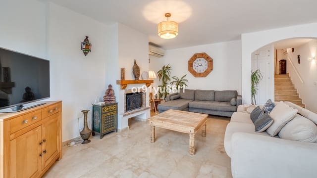 3 camera da letto Casa in vendita in Costabella, Marbella - 750.000 € (Rif: 9650951)