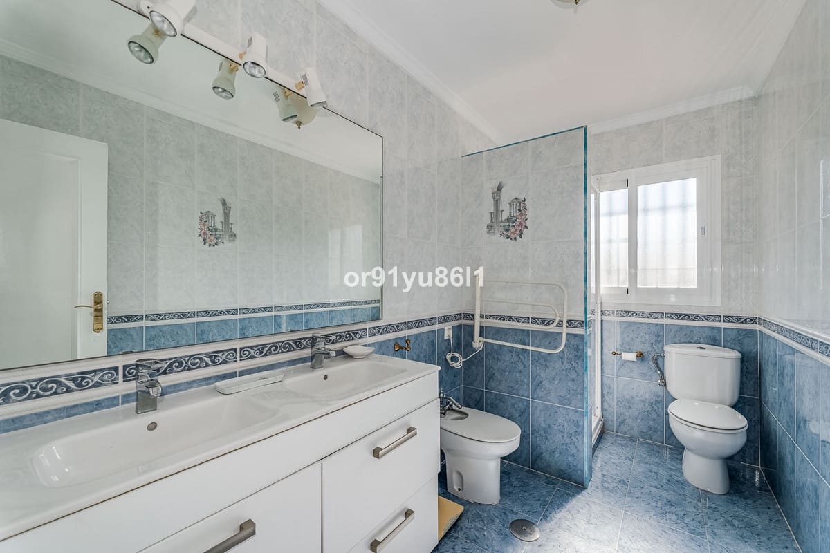 4 sovrum Villa till salu i Elviria - 2 200 000 € (Ref: 9650952)