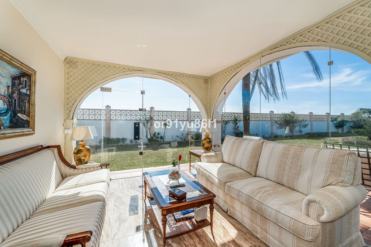 4 sovrum Villa till salu i Elviria - 2 200 000 € (Ref: 9650952)