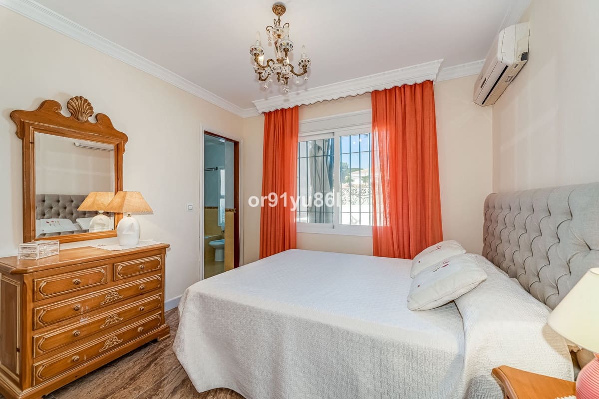 4 sovrum Villa till salu i Elviria - 2 200 000 € (Ref: 9650952)