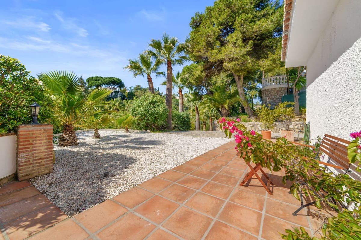 5 sovrum Villa till salu i Calahonda - 1 399 000 € (Ref: 9650955)