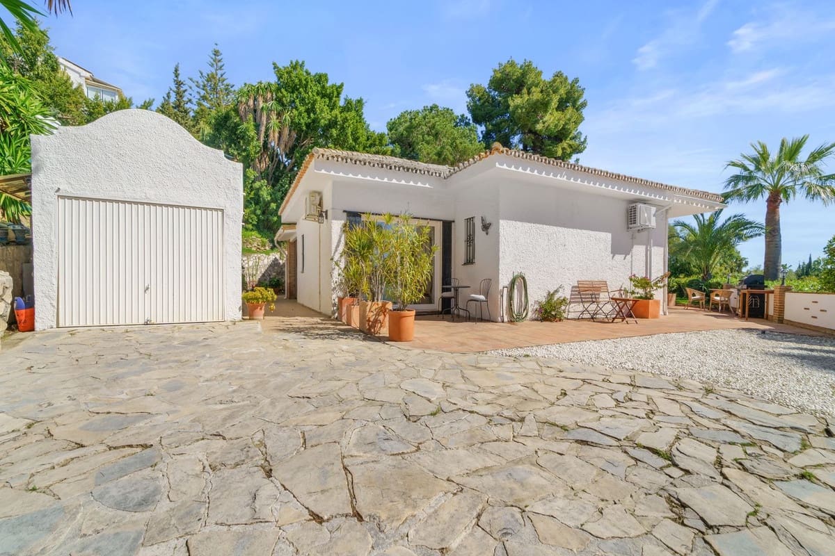 5 sovrum Villa till salu i Calahonda - 1 399 000 € (Ref: 9650955)