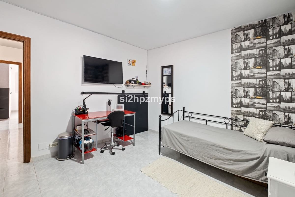 3 sovrum Hus till salu i Nerja med garage - 340 000 € (Ref: 9654457)