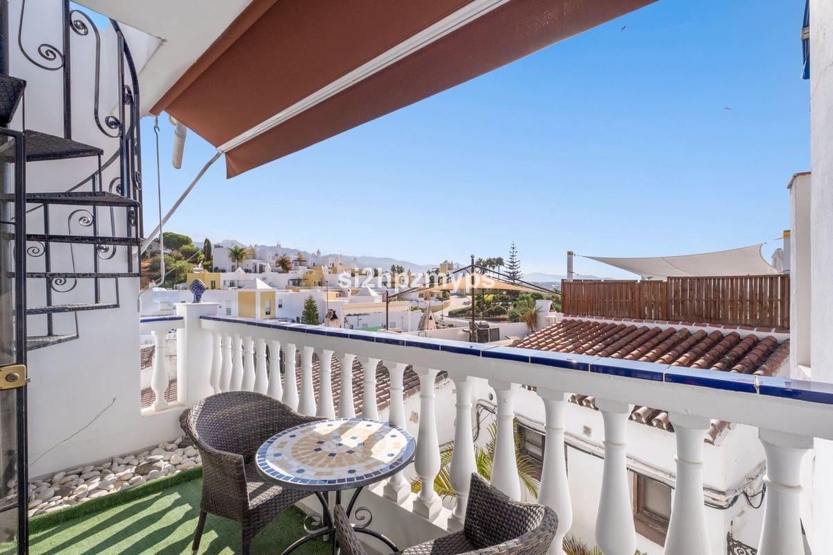 3 sovrum Hus till salu i Nerja med garage - 340 000 € (Ref: 9654457)