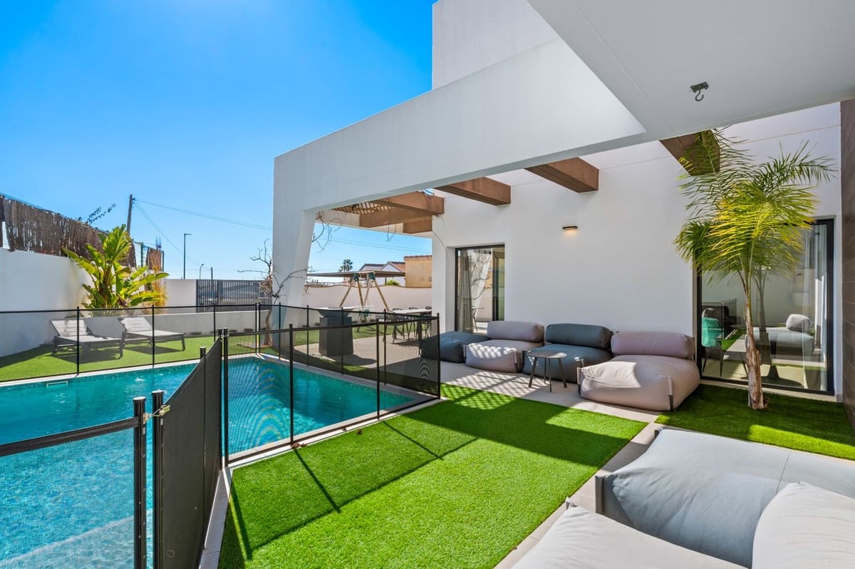 4 Zimmer Villa zu verkaufen in Rojales - 699.000 € (Ref: 9654460)