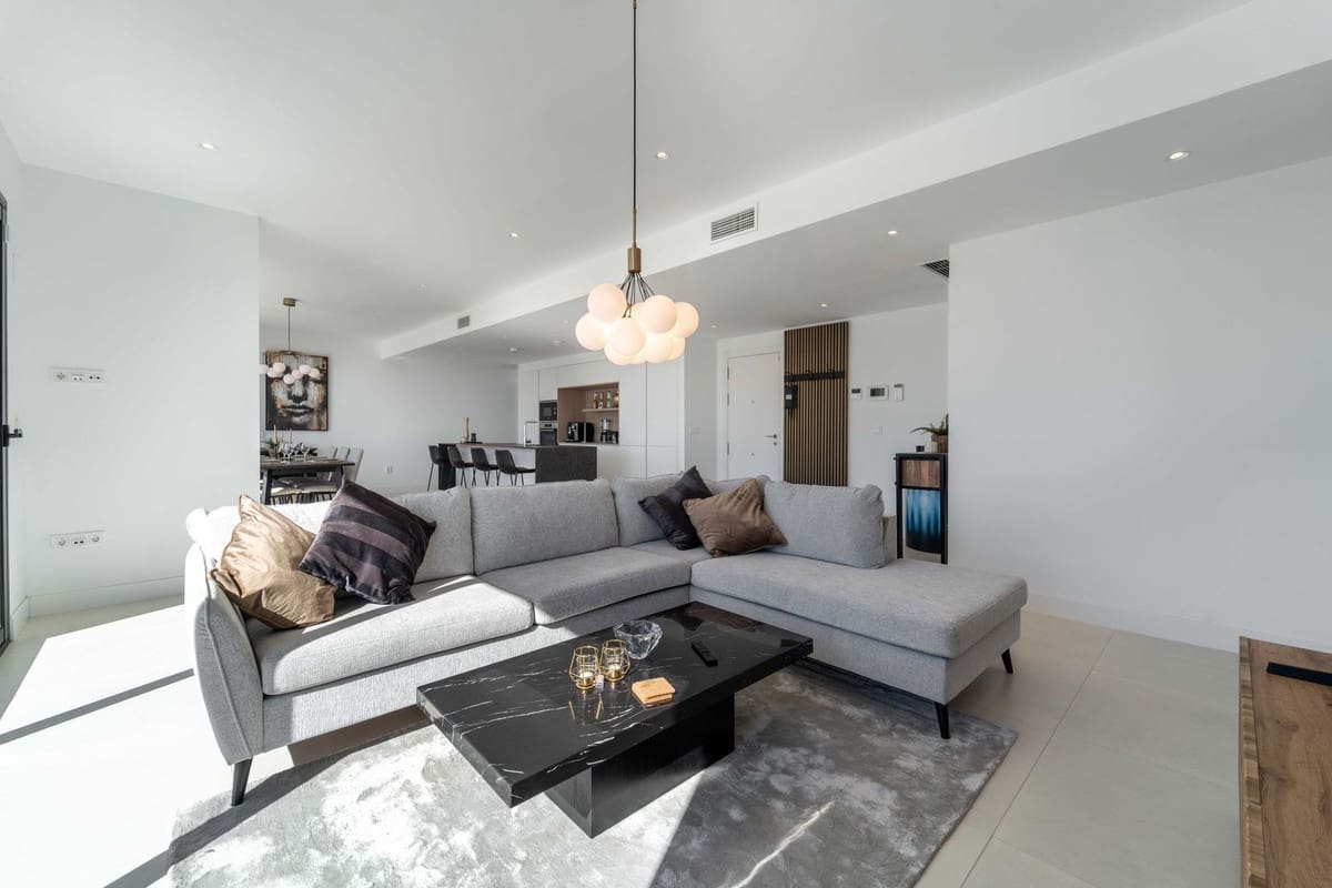 3 soverom Penthouse til salgs i Fuengirola med garasje - € 1 299 000 (Ref: 9654462)