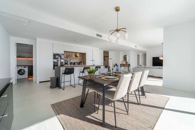 3 soverom Penthouse til salgs i Castillo Sohail, Fuengirola med garasje - € 1 299 000 (Ref: 9654462)