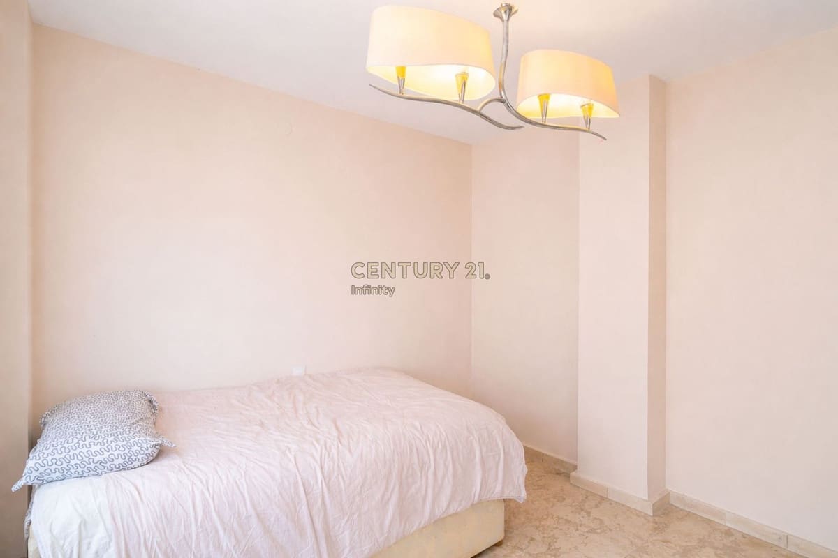2 chambre Appartement à vendre à Fuengirola avec garage - 290 000 € (Ref: 9654463)