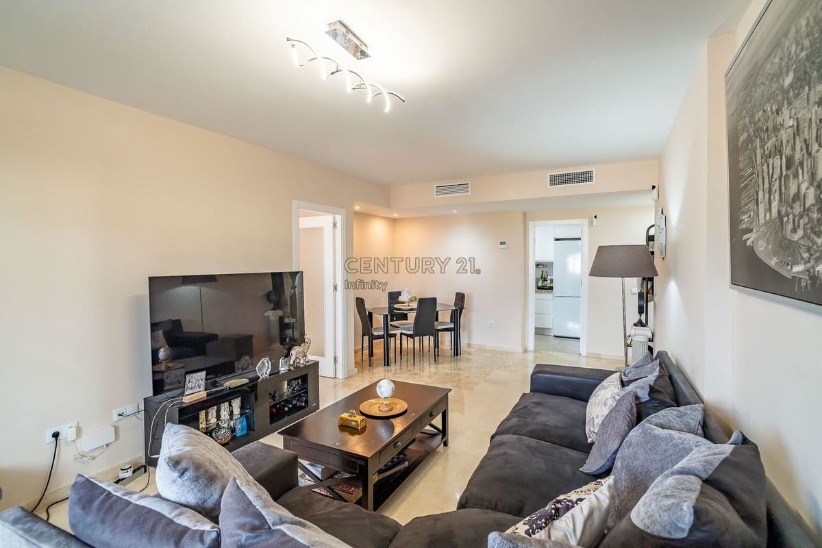 2 chambre Appartement à vendre à Fuengirola avec garage - 290 000 € (Ref: 9654463)