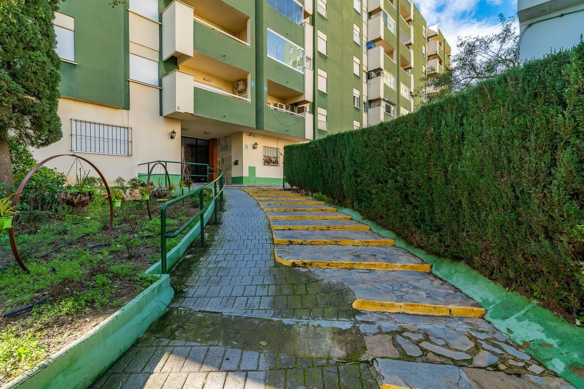 Apartamento de 3 habitaciones en Fuengirola en venta - 369.900 € (Ref: 9654464)