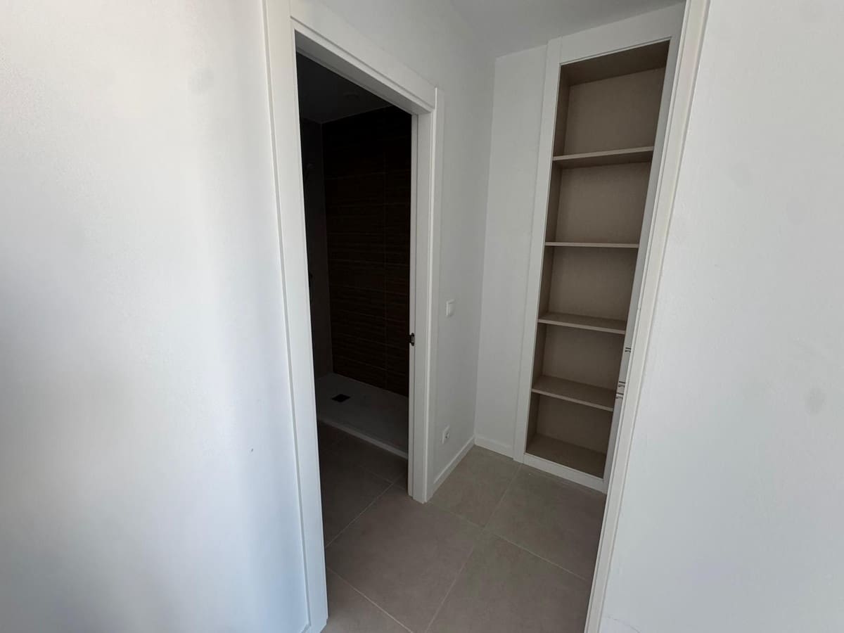 2 Zimmer Penthouse zu verkaufen in Estepona - 575.000 € (Ref: 9654468)