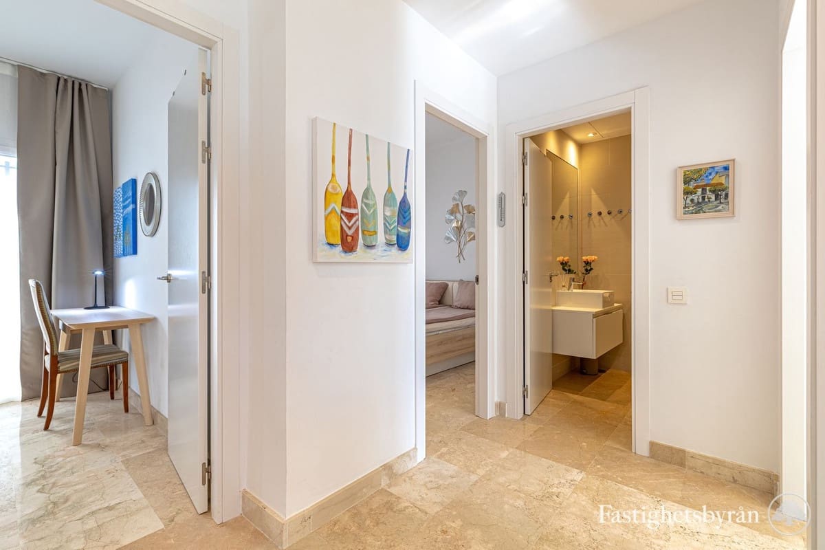 3 sypialnia Apartament na sprzedaż w Benahavis z garażem - 549 000 € (Ref: 9658108)