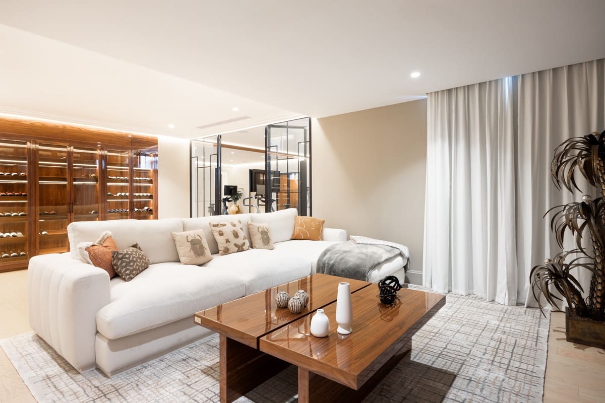 6 slaapkamer Villa te koop in Golden Mile - € 10.950.000 (Ref: 9658113)