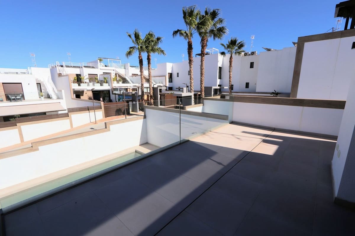 3 slaapkamer Villa te koop in Benijofar - € 440.000 (Ref: 9660724)