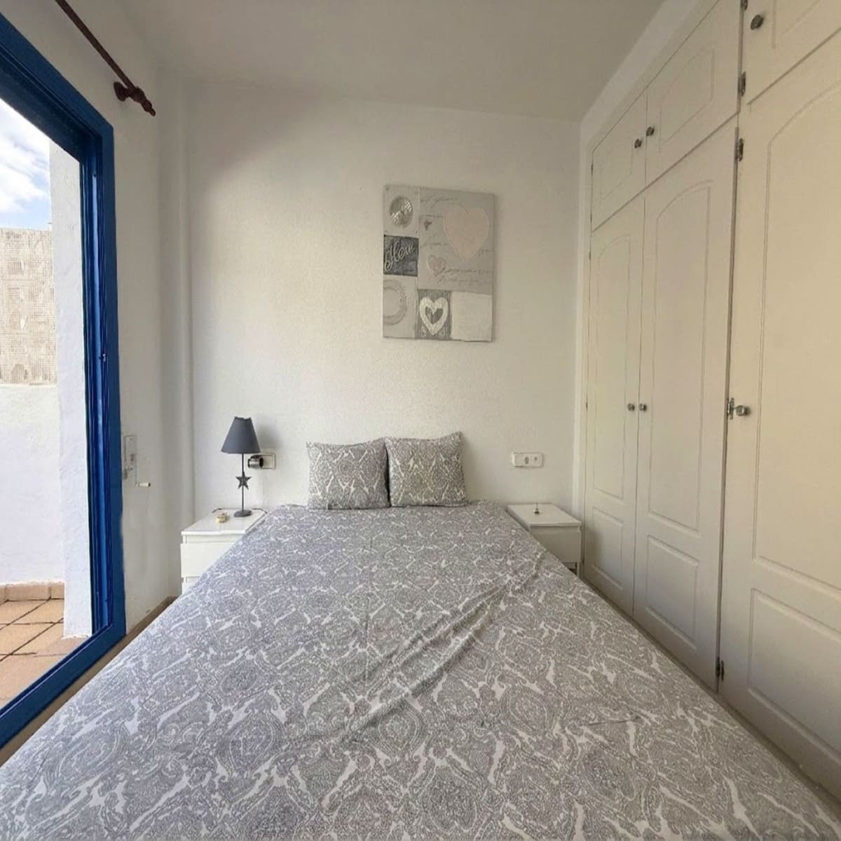 2 soveværelse Lejlighed til salg i Manilva med garage - € 240.000 (Ref: 9660725)