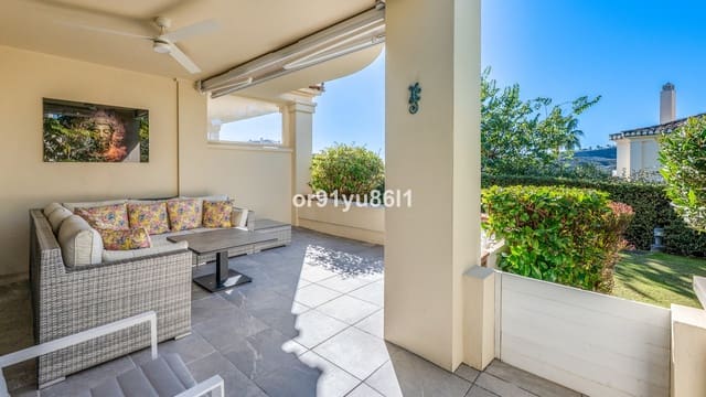 2 makuuhuone Huoneisto myytävänä paikassa Los Arqueros, Benahavís - 625 000 € (Ref: 9660732)