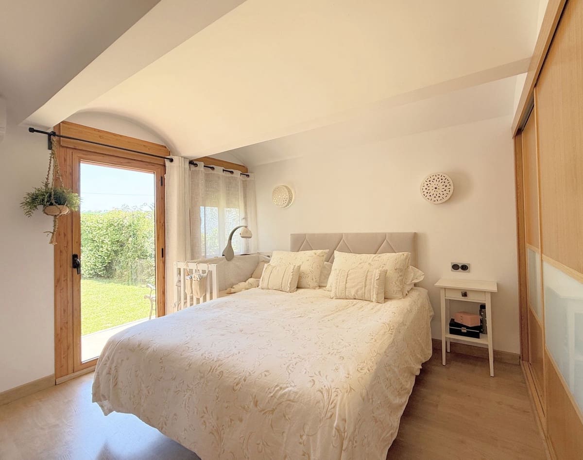 3 sovrum Finca/Hus på landet till salu i Estepona - 645 000 € (Ref: 9669161)