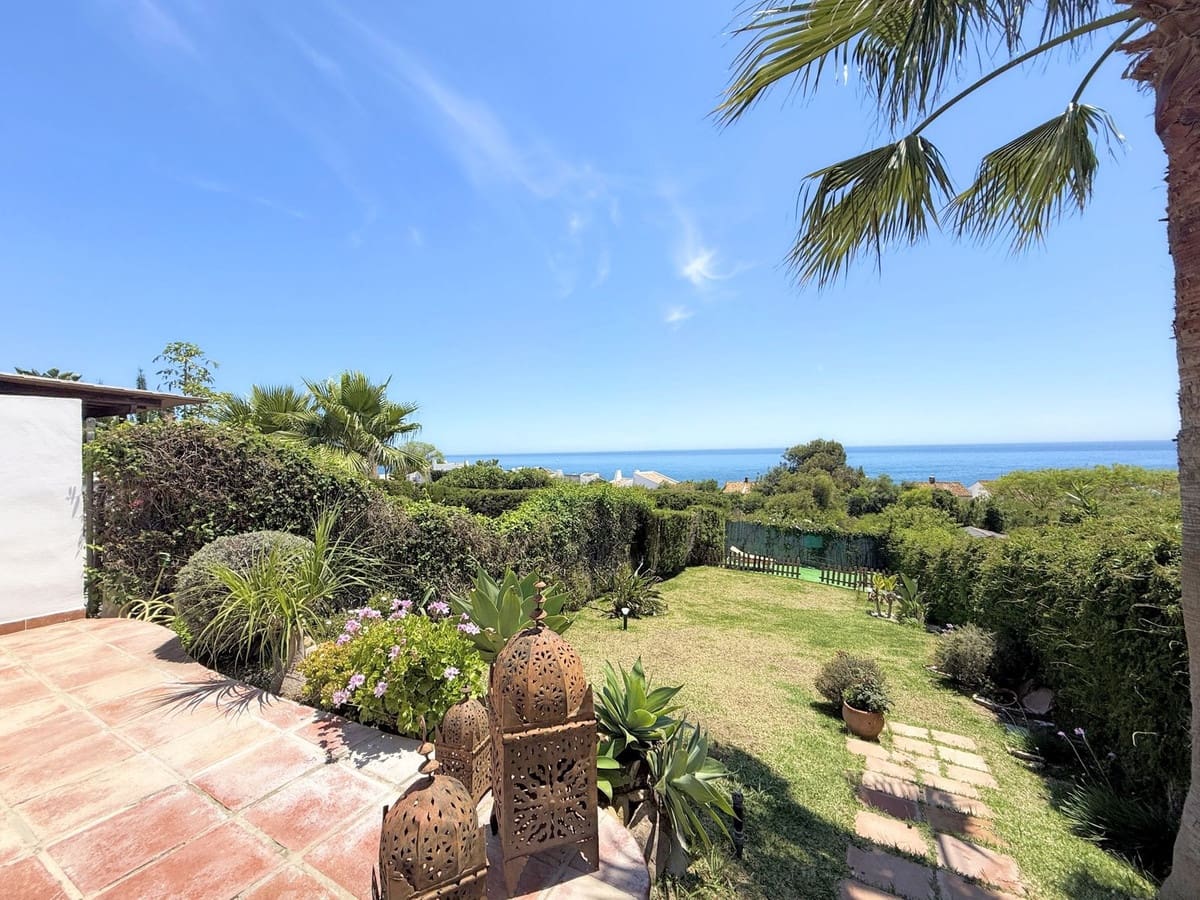 3 sovrum Finca/Hus på landet till salu i Estepona - 645 000 € (Ref: 9669161)