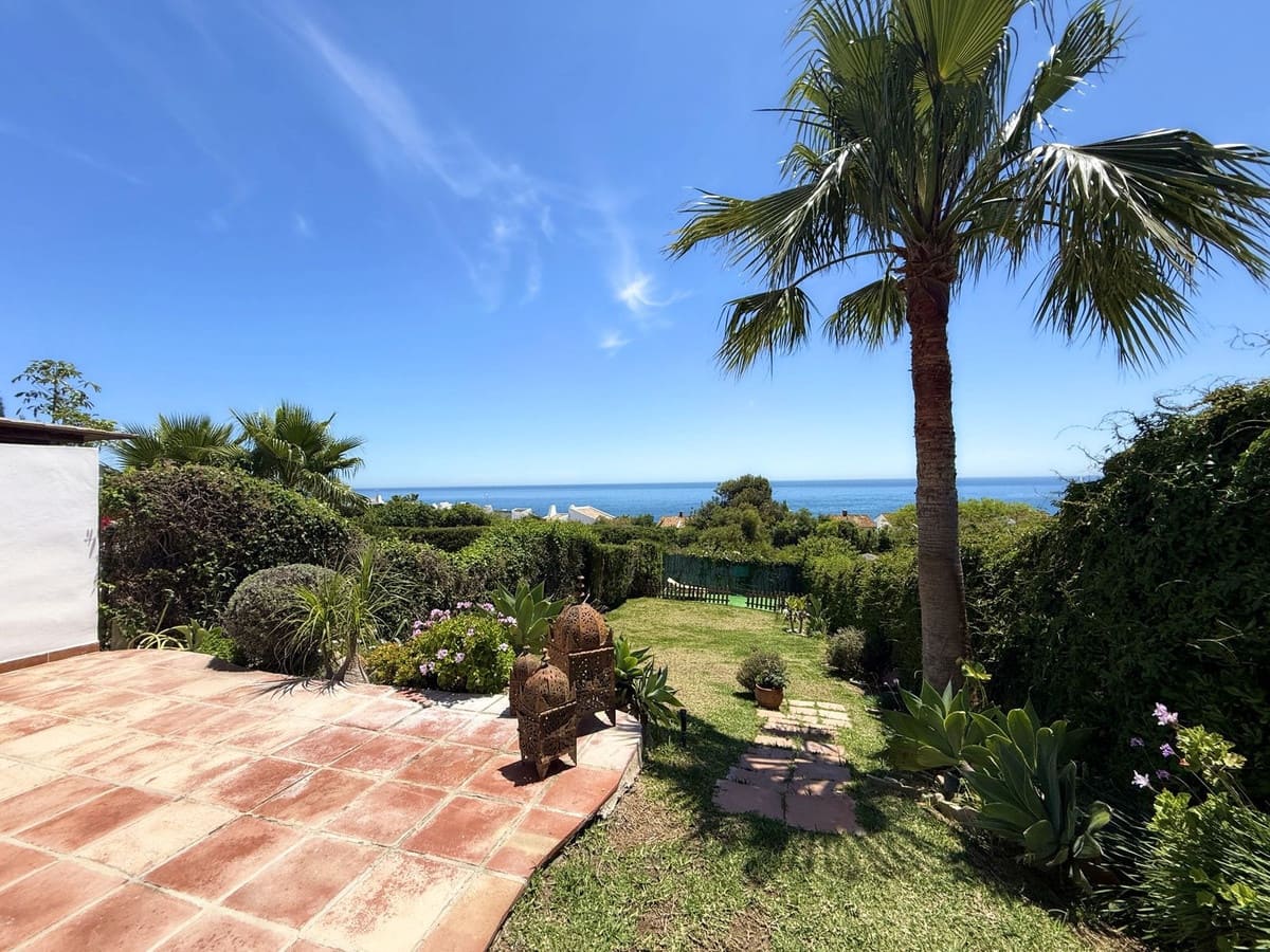 3 sovrum Finca/Hus på landet till salu i Estepona - 645 000 € (Ref: 9669161)