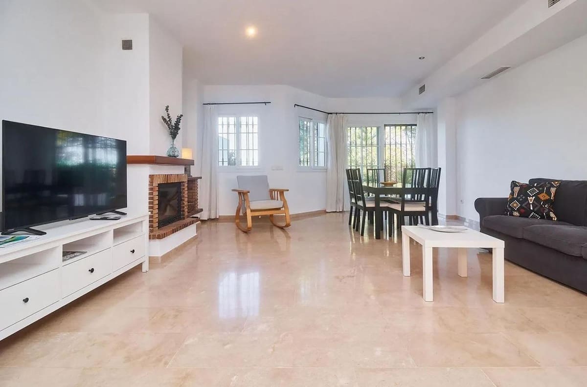 3 sovrum Hus till salu i Alhaurin de la Torre - 429 900 € (Ref: 9669164)