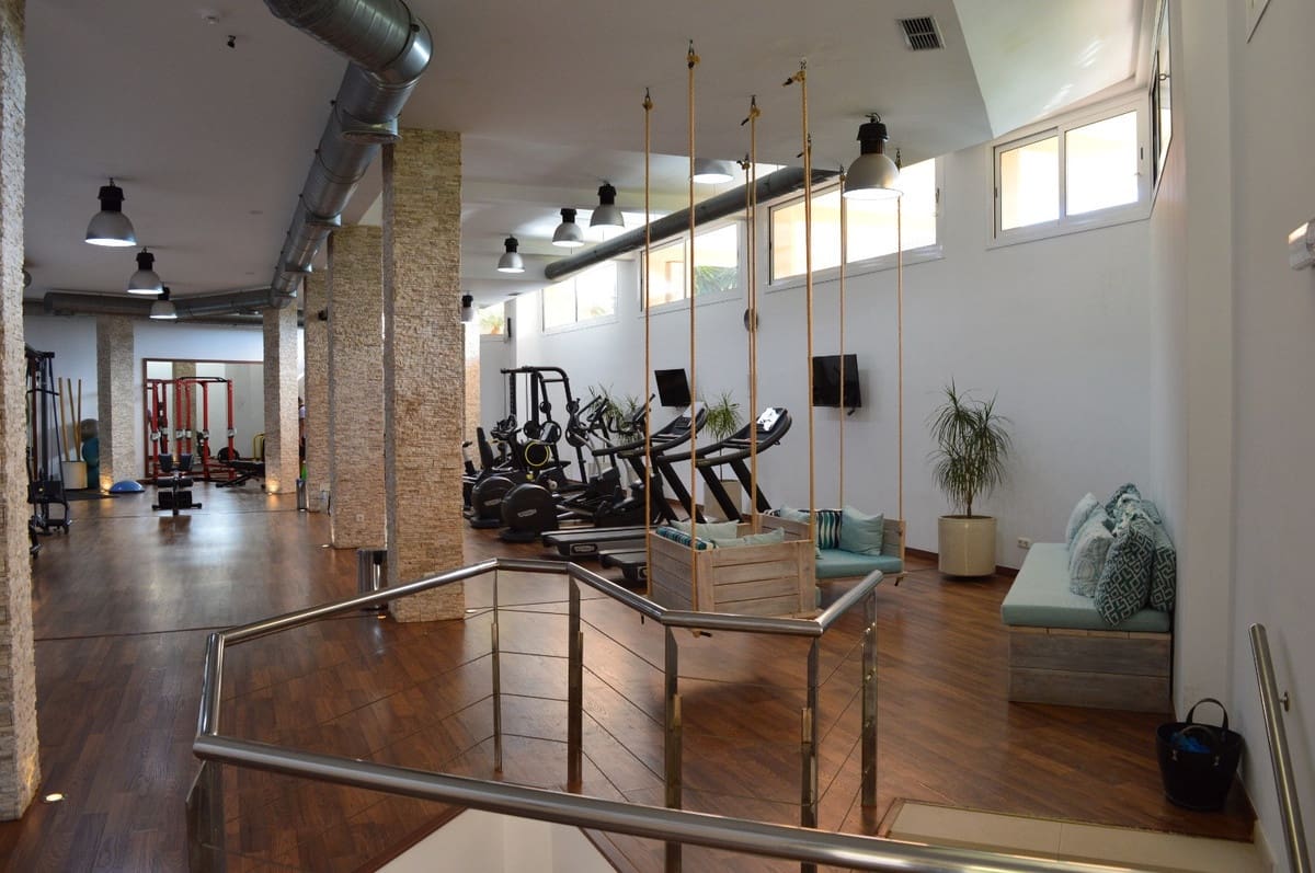 3 slaapkamer Appartement te koop in Nueva Andalucia - € 620.000 (Ref: 9669165)