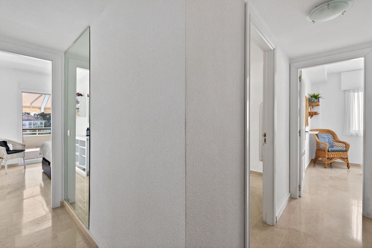 3 makuuhuone Huoneisto myytävänä paikassa Torrequebrada mukana 
autotalli - 689 000 € (Ref: 9669166)