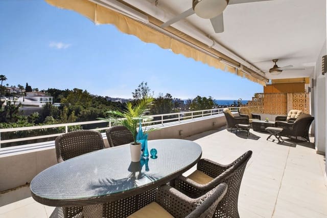 3 makuuhuone Huoneisto myytävänä paikassa Hacienda Torrequebrada, Benalmádena mukana 
autotalli - 689 000 € (Ref: 9669166)