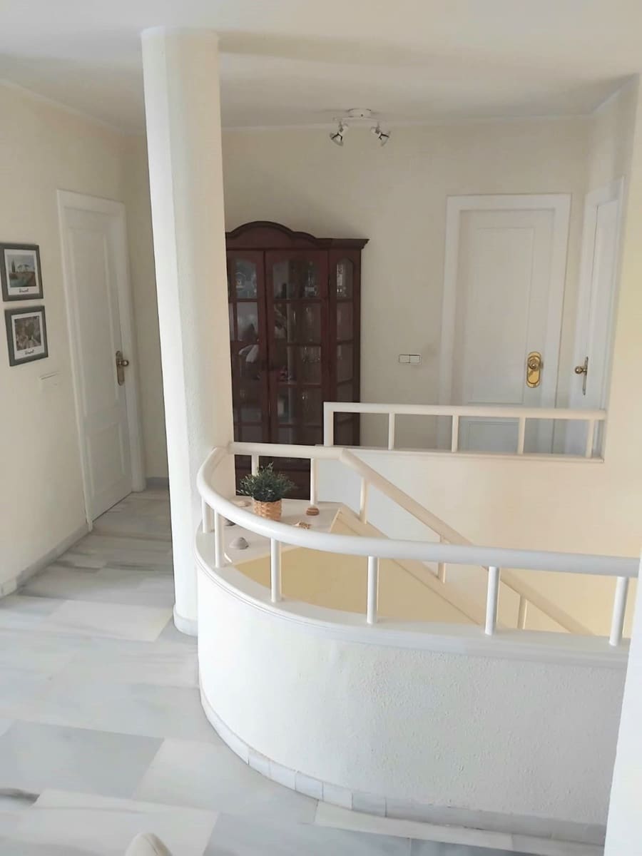 2 makuuhuone Kattohuoneisto myytävänä paikassa Mijas mukana 
autotalli - 495 000 € (Ref: 9669167)