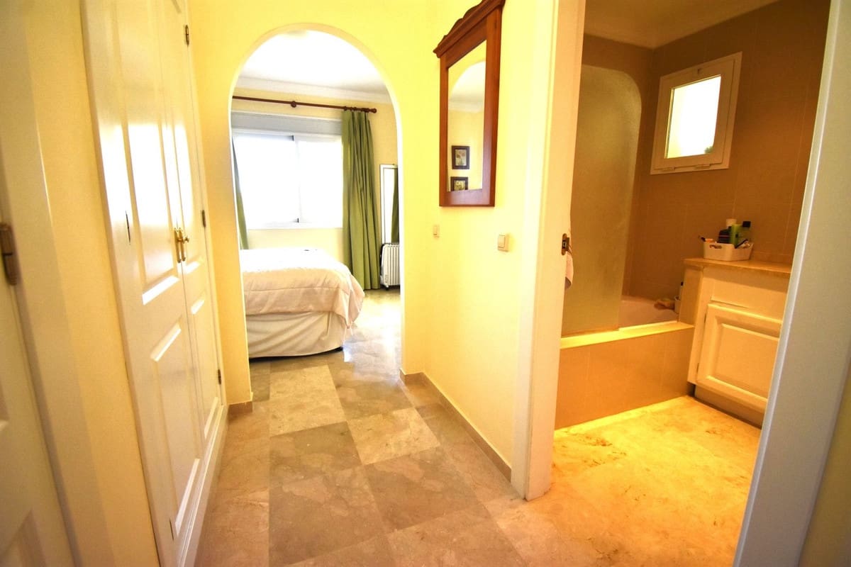 2 Zimmer Apartment zu verkaufen in La Cala Hills - 359.000 € (Ref: 9673661)