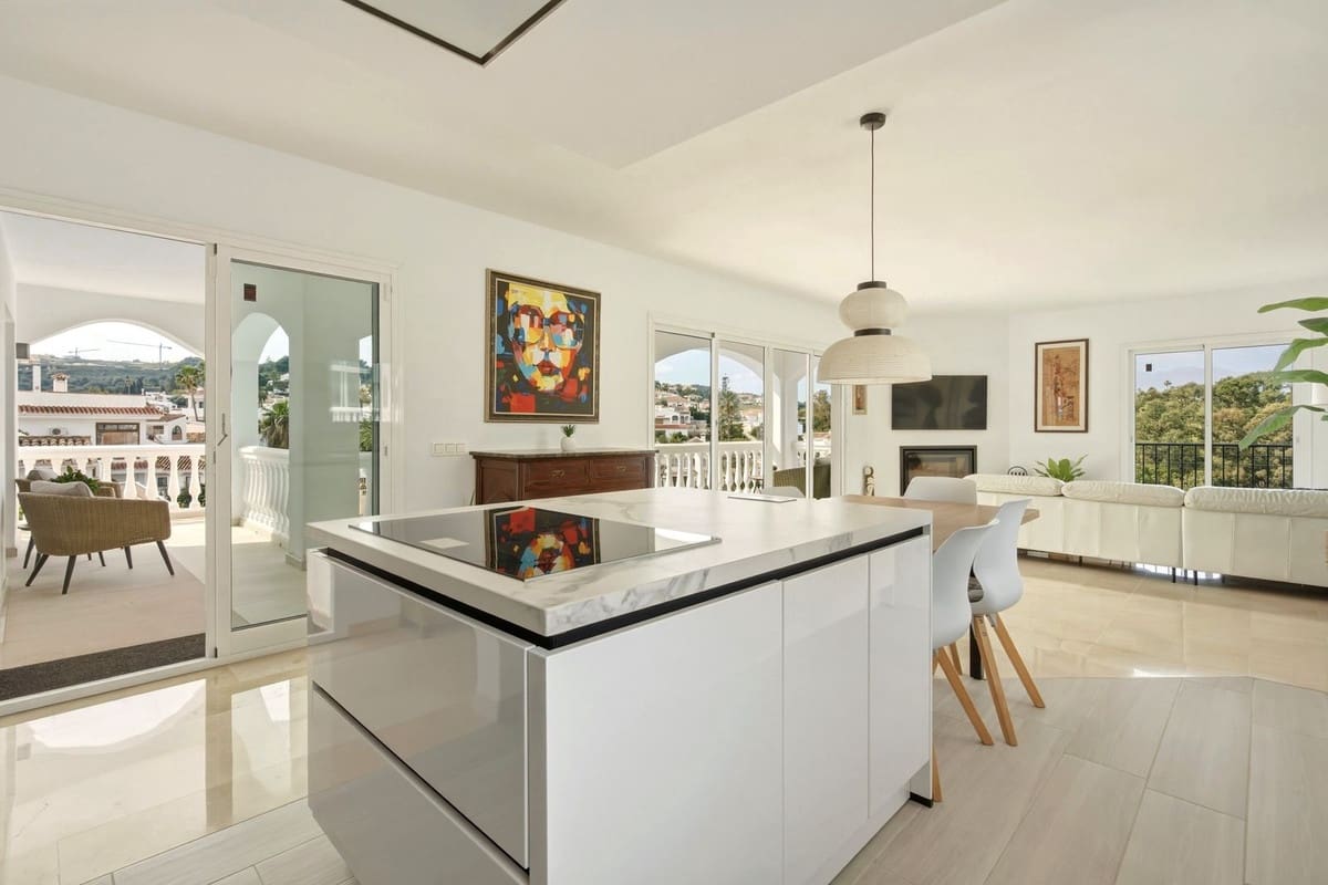 6 sypialnia Willa na sprzedaż w Mijas - 1 095 000 € (Ref: 9673662)