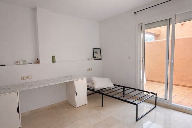 2 sypialnia Penthouse na sprzedaż w Elviria, Marbella z garażem - 565 000 € (Ref: 9673663)